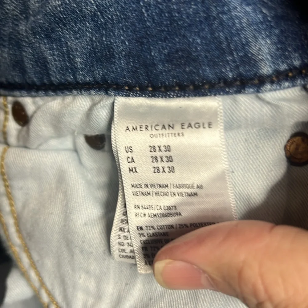 Men’s American Eagle Jeans size 28x30 next level‎ flex nice condition